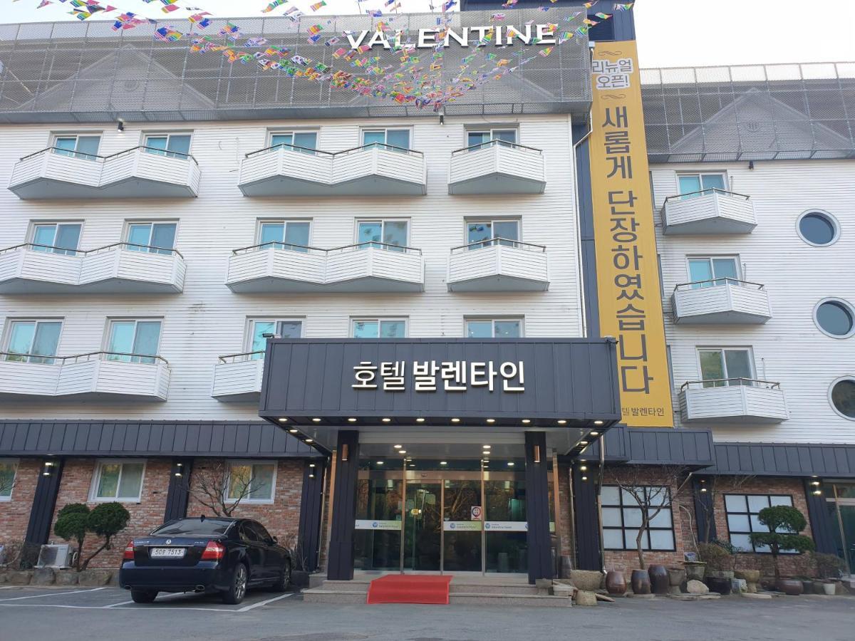 Hotel Valentine Кёнджу Экстерьер фото